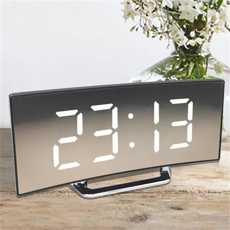 TechnoClock™ LED-Digitalwecker